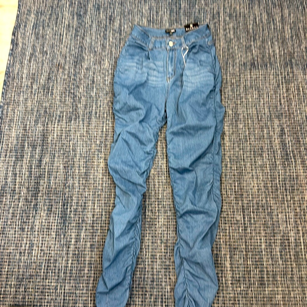 New Fashion Nova jeans